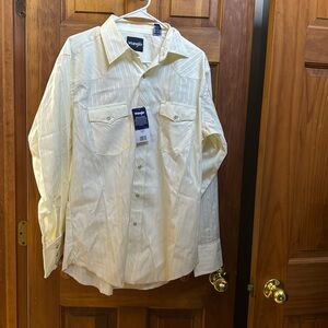 Men’s wrangler long sleeve